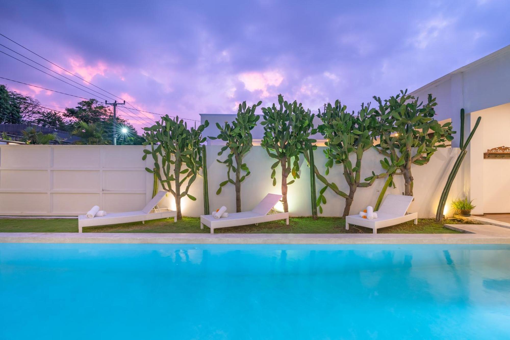 Wuizy By Dreamawaybali * Seminyak (Bali)