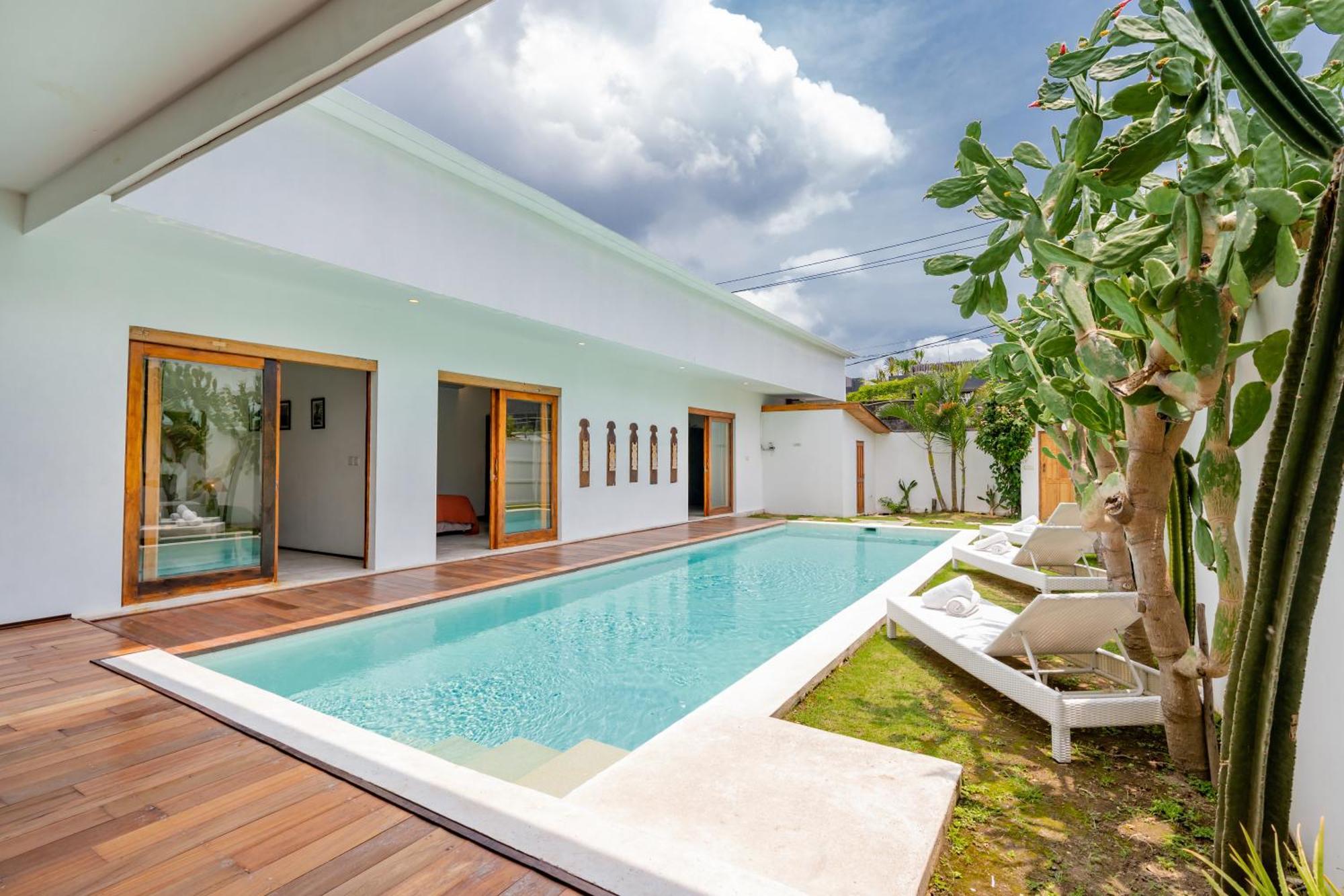 Wuizy By Dreamawaybali Villa